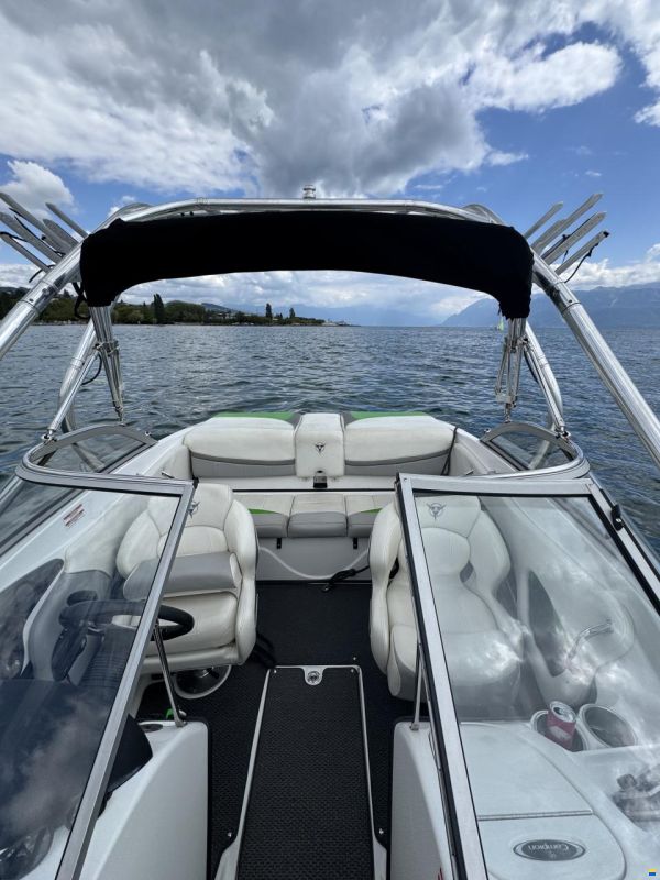 Campion Allante 545 Bow Rider