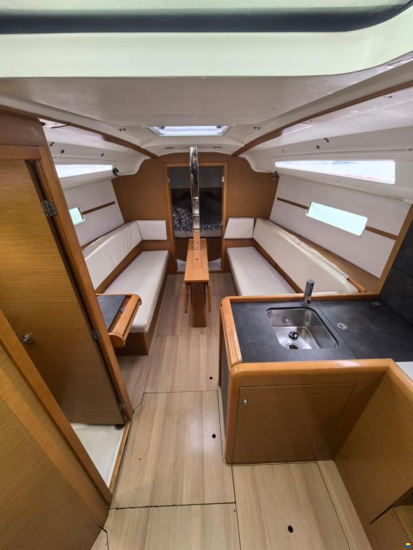 Jeanneau Sun Odyssey 349