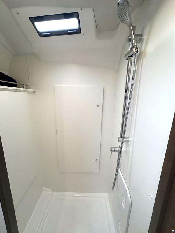 Beneteau Oceanis 37.1
