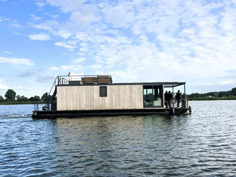 Koopligplaats Sneekermeer Met Apart Te K