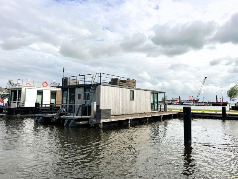 Koopligplaats Sneekermeer Met Apart Te K
