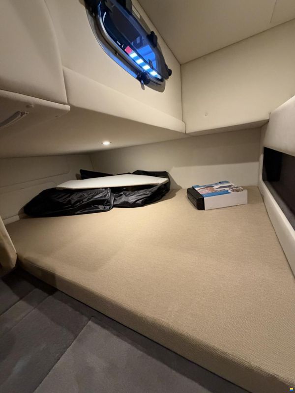 Bayliner Ciera 8