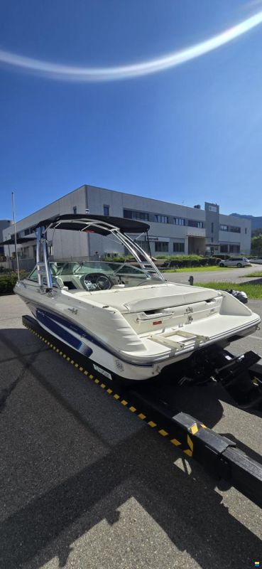 Sea Ray 180 CB