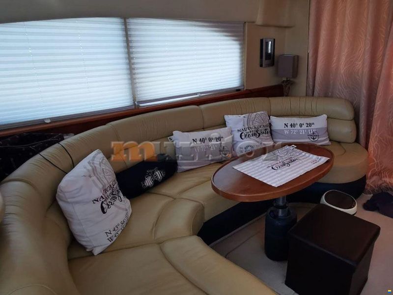 Azimut 42 Fly