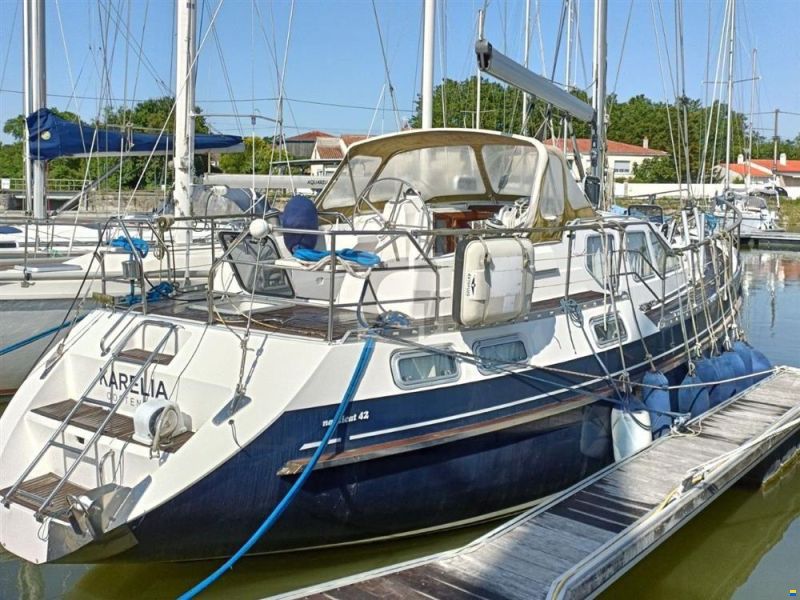 Nauticat 42