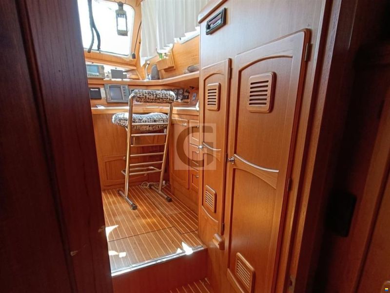 Nauticat 42