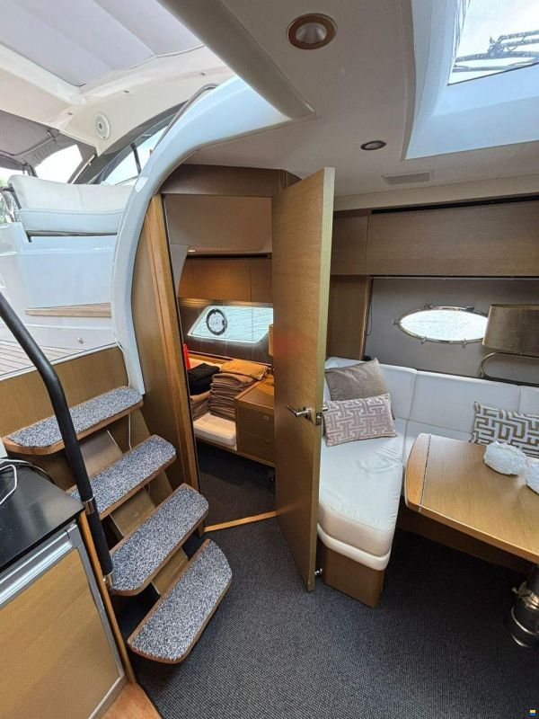 Princess V39