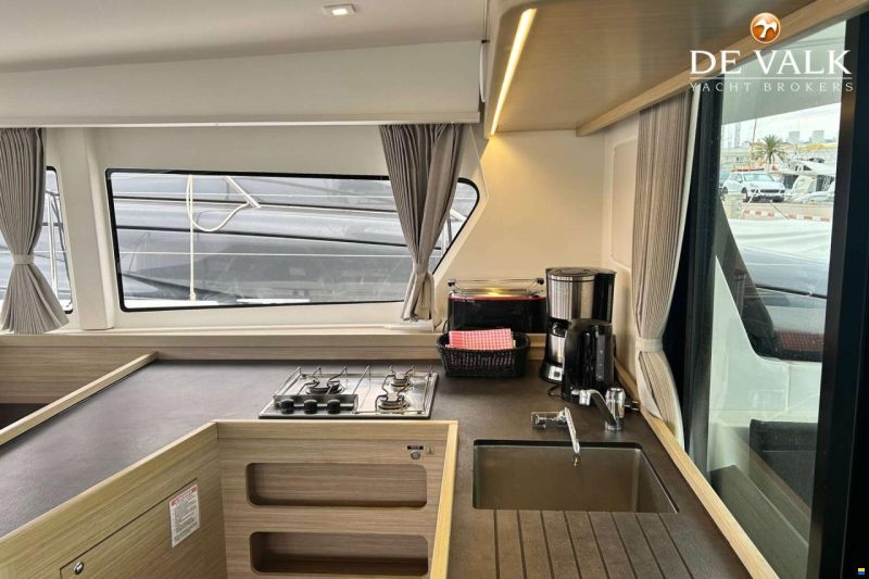 Lagoon 42