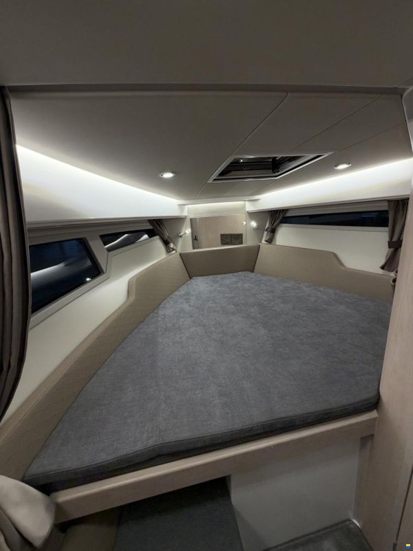 Aquador 300 Hard Top