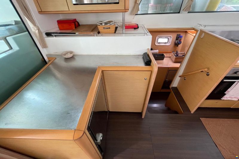 Lagoon 500