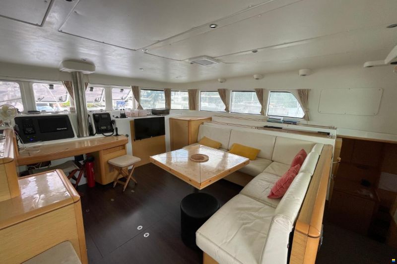Lagoon 500