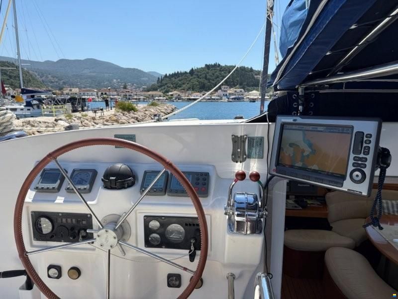 Lagoon 470