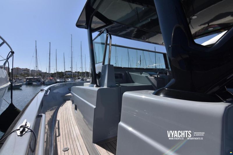 Custom Built Motor Yacht Center Console
