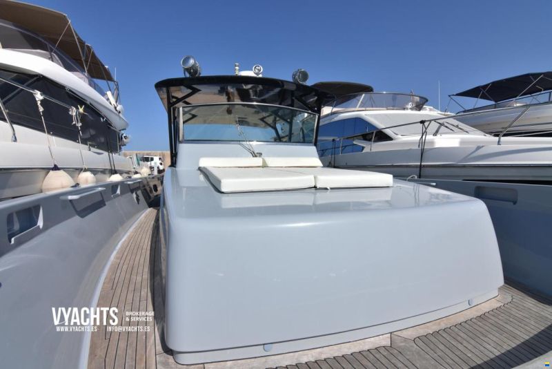 Custom Built Motor Yacht Center Console