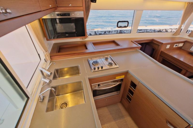 Lagoon 450F