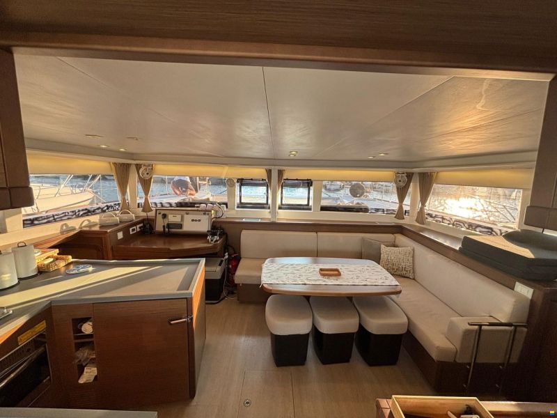 Lagoon 450F