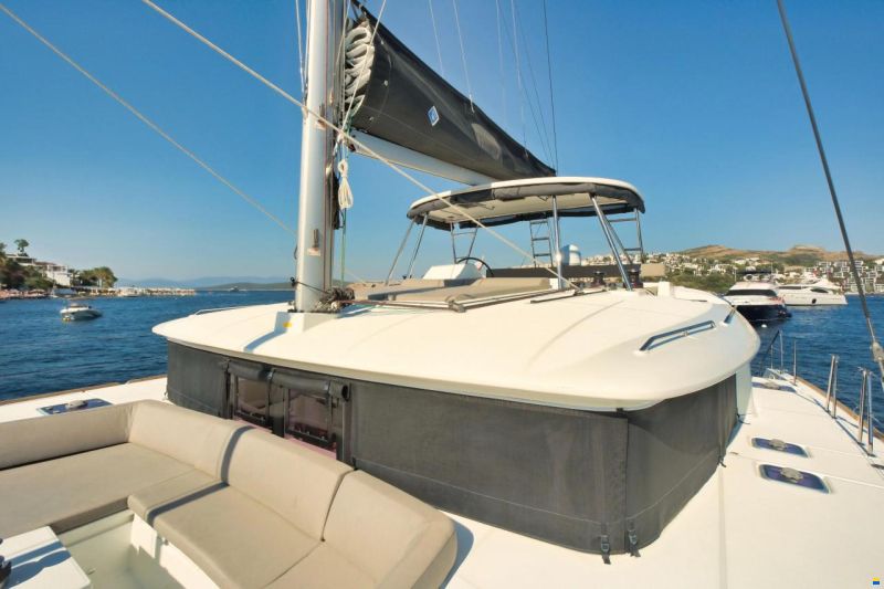 Lagoon 450F