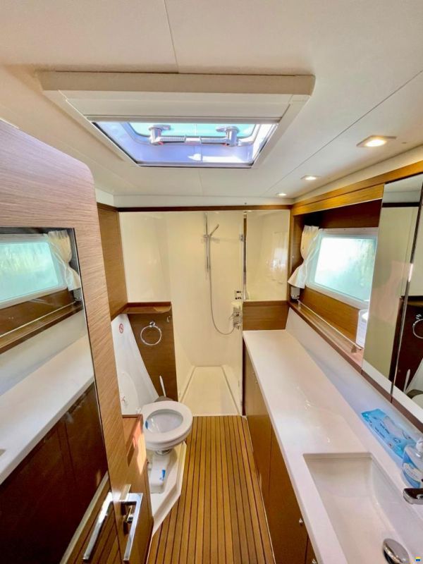 Lagoon 450F