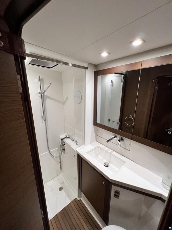 Lagoon 450F