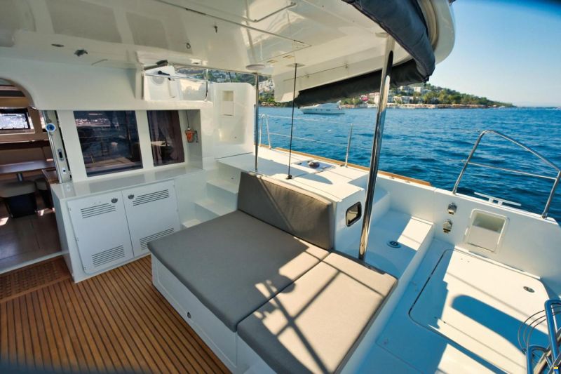 Lagoon 450F