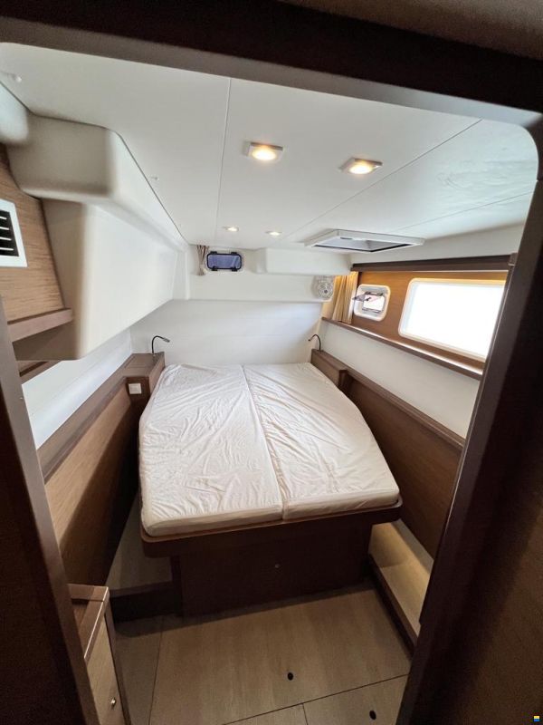 Lagoon 450F