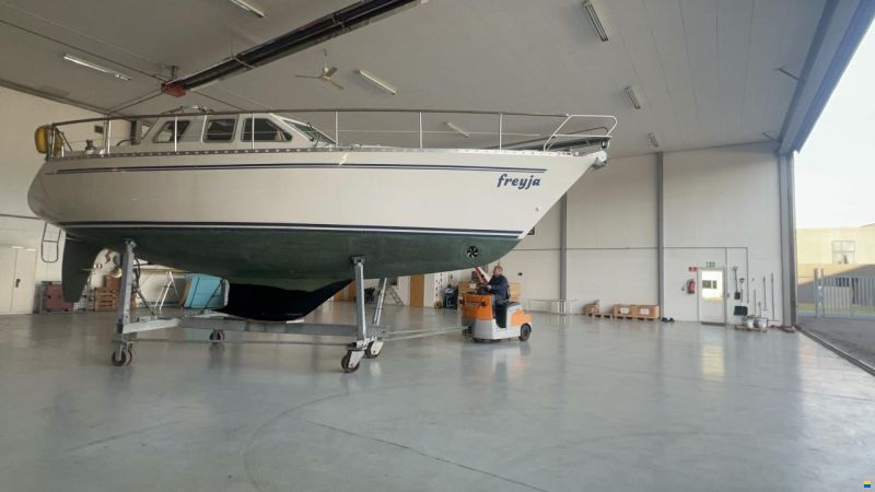 Nauticat 32