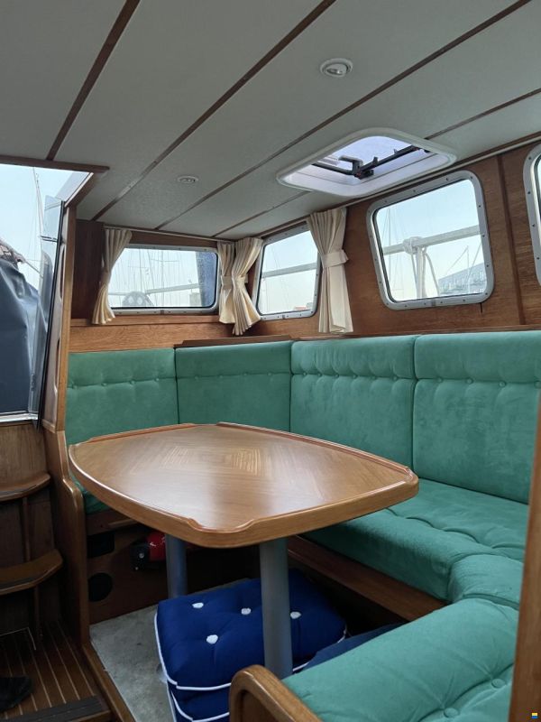 Nauticat 32