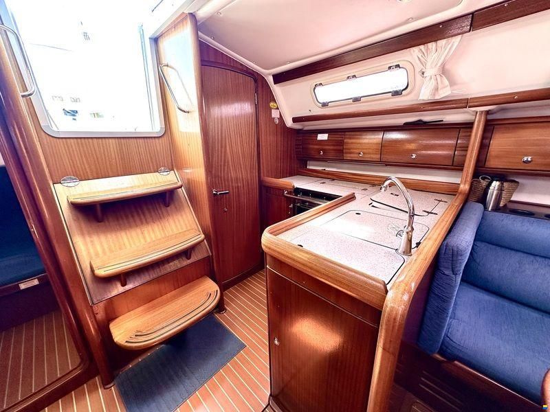 Bavaria 36