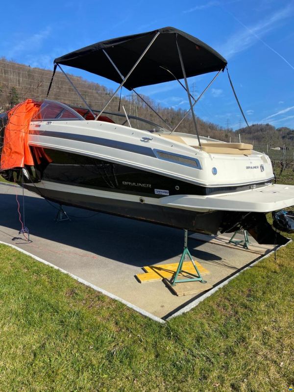 Bayliner 742cu