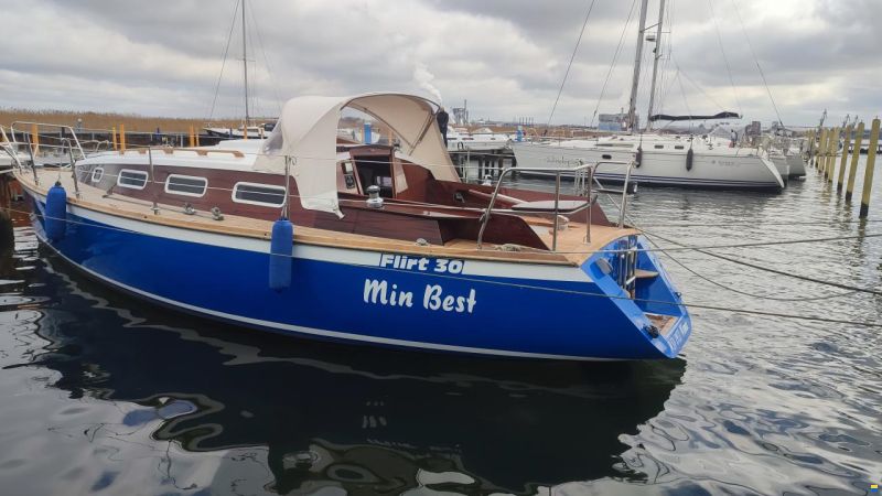 Flirt 30 (32Fuß)