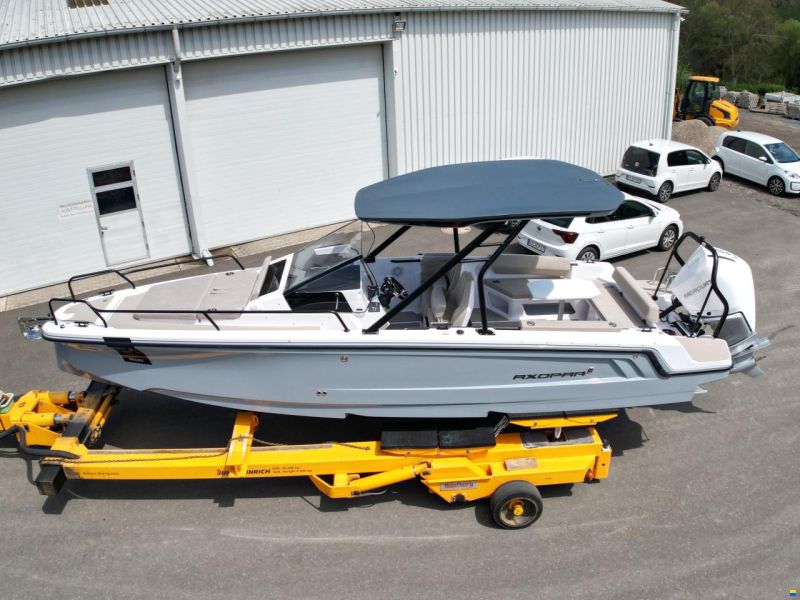 Axopar 25 Cross Top - Brabus Performance Line