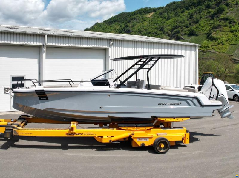 Axopar 25 Cross Top - Brabus Performance Line