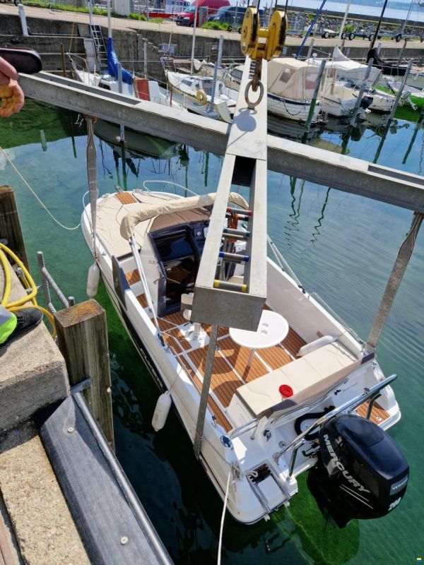 Beneteau Flyer 6.6 sundeck