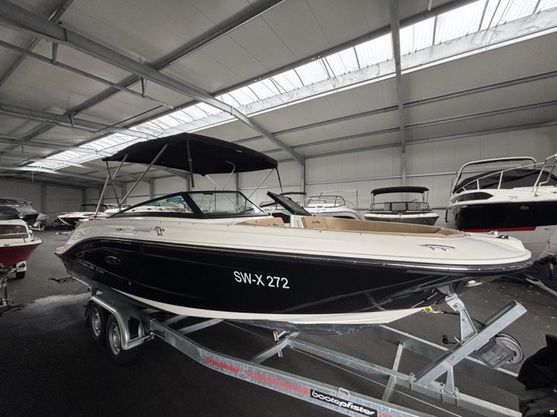 Sea Ray 230 SPXE