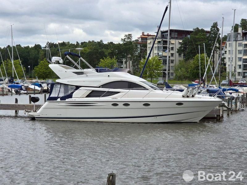 Fairline Phantom 43 Fly
