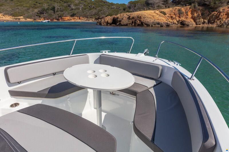Jeanneau CAP CAMARAT 6.5 CC Serie 3