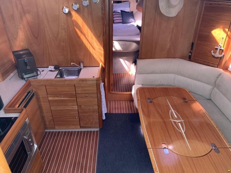 Bavaria 42 HT