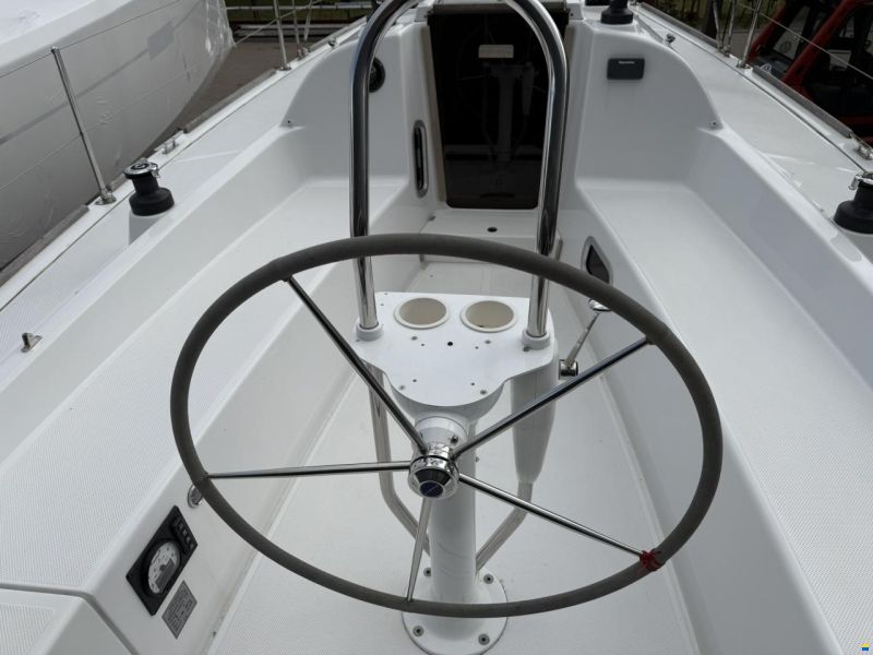 Viko S30 Cruiser