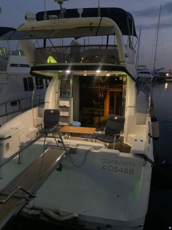 Azimut 40 FLY