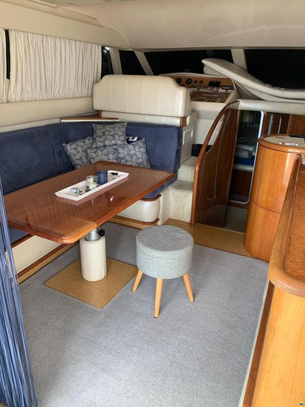 Azimut 40 FLY
