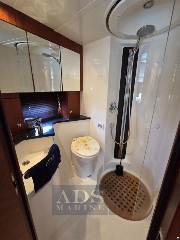 Galeon 440 FLY