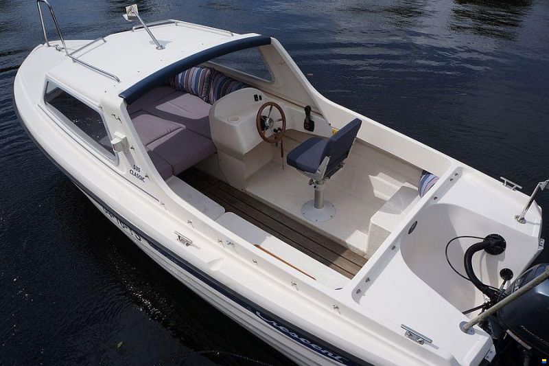 Crescent 535 Classic