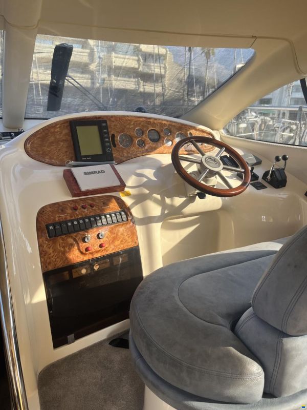 Azimut 39 Fly