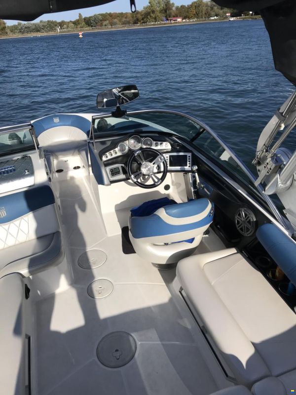 MasterCraft X 10