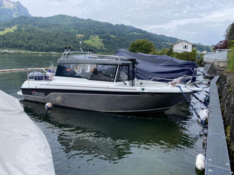 Yamarin Cross 60c Cross Cabin