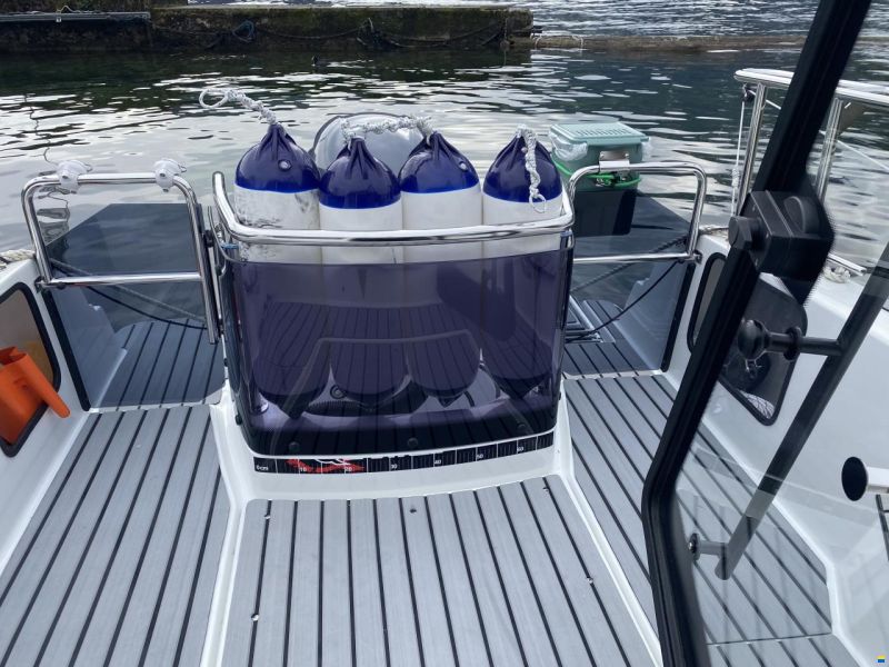 Yamarin Cross 60c Cross Cabin