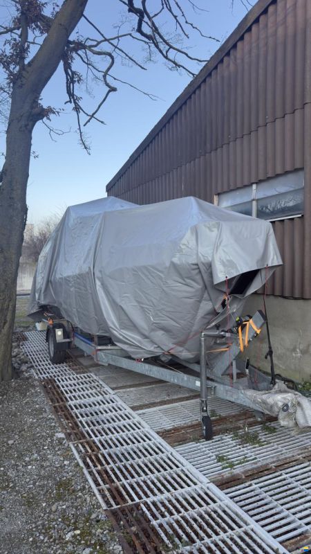 Yamarin Cross 60c Cross Cabin