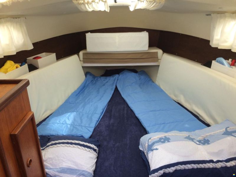 Fairline Weekend 21