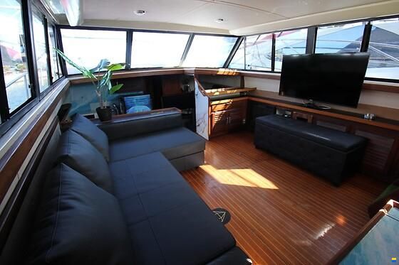 Silverton 40 Aft Cabin
