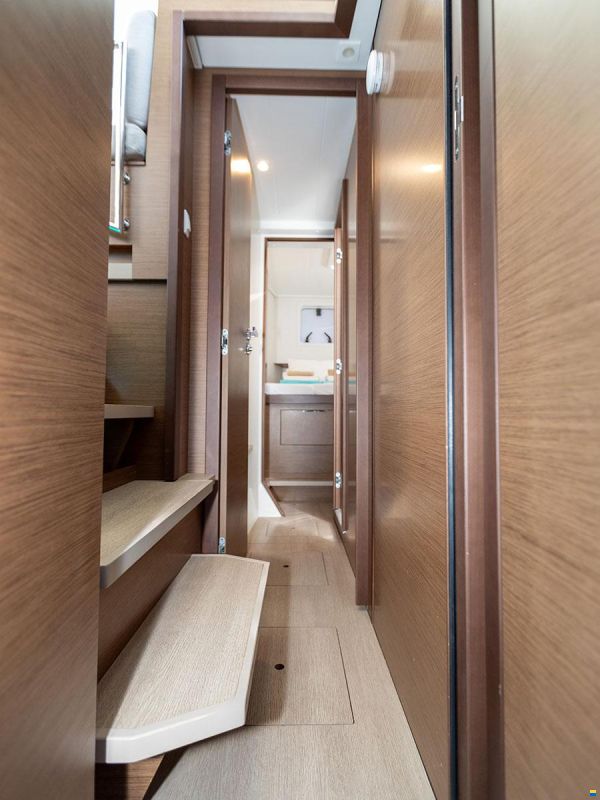 Lagoon 40